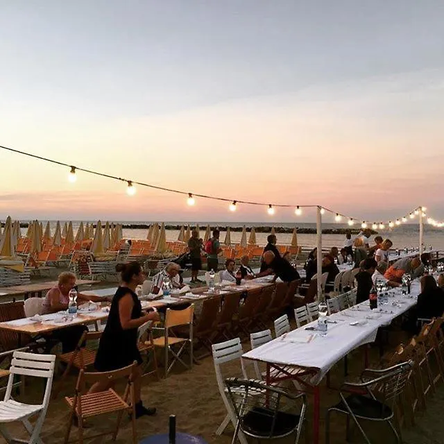 Hotel Nordic بيلاريا-إيجيا مارينا 3*,