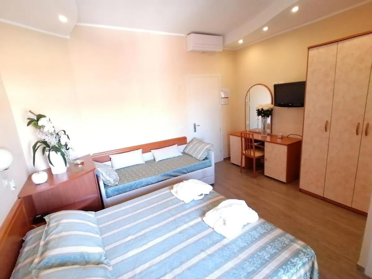 Hotel Nordic بيلاريا-إيجيا مارينا 3*,