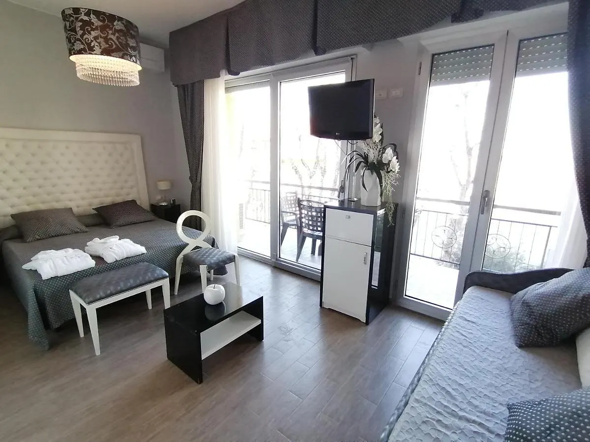 Hotel Nordic بيلاريا-إيجيا مارينا